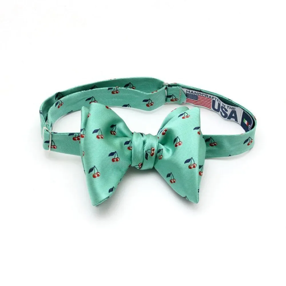 Camellucci green silk